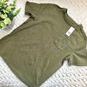 NWT Boys GAP T-Shirt (Green) M